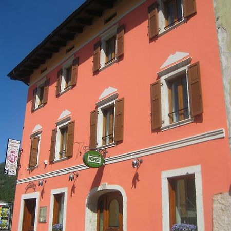 מורי Albergo Ristorante Da Neni מראה חיצוני תמונה