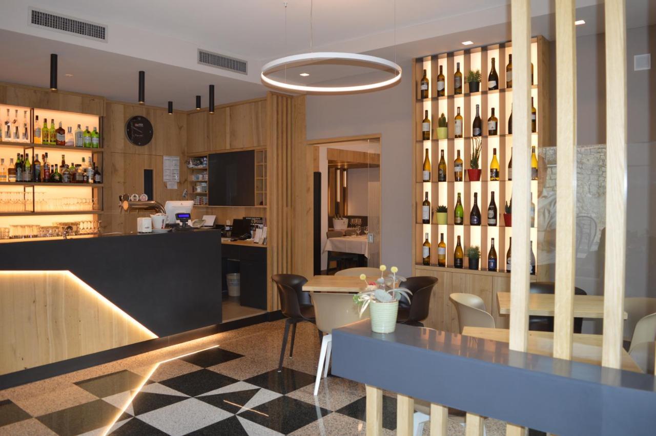 מורי Albergo Ristorante Da Neni מראה חיצוני תמונה
