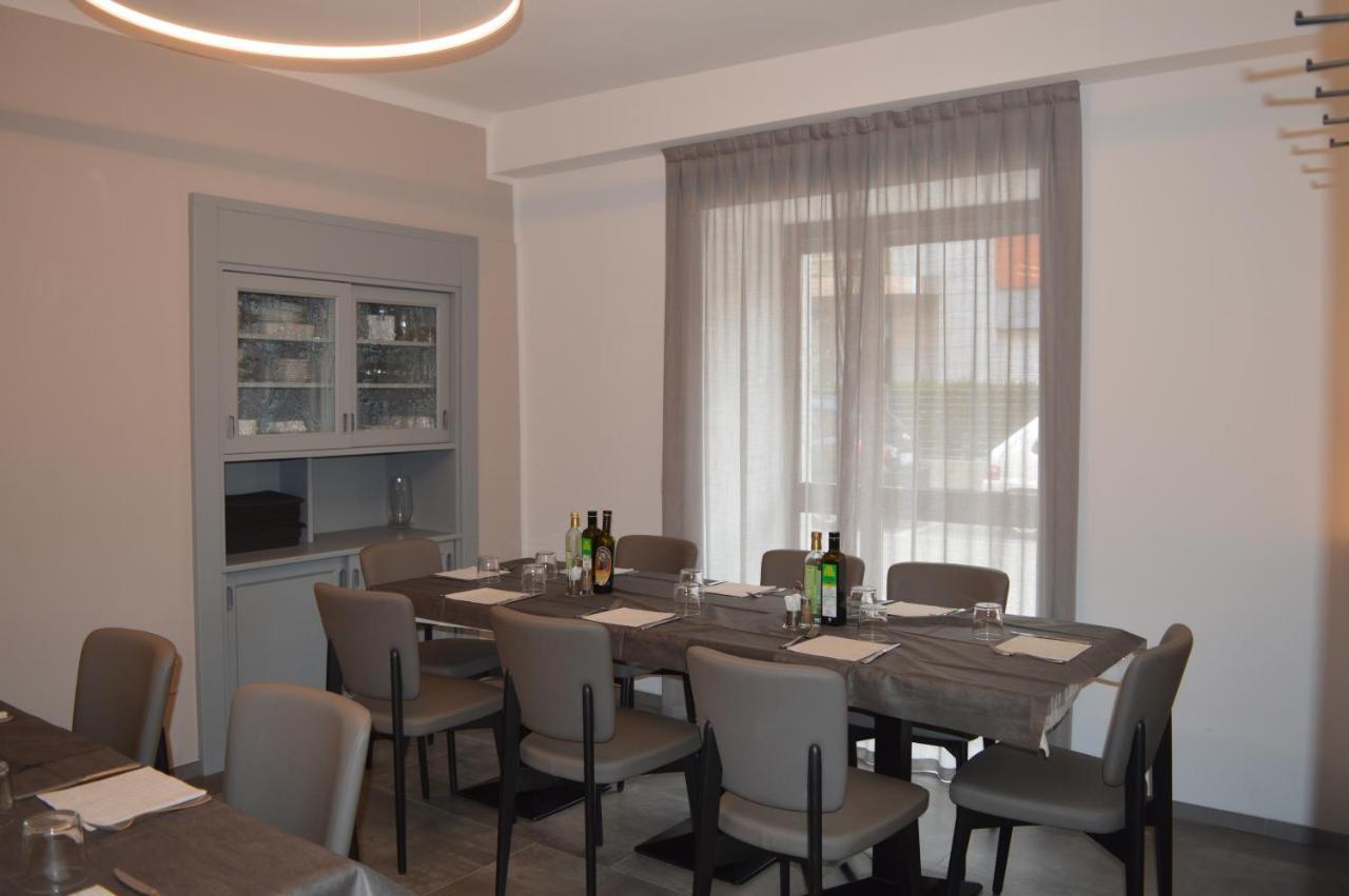 מורי Albergo Ristorante Da Neni מראה חיצוני תמונה