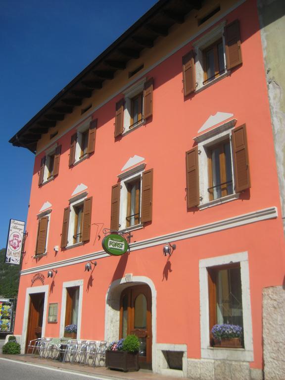 מורי Albergo Ristorante Da Neni מראה חיצוני תמונה