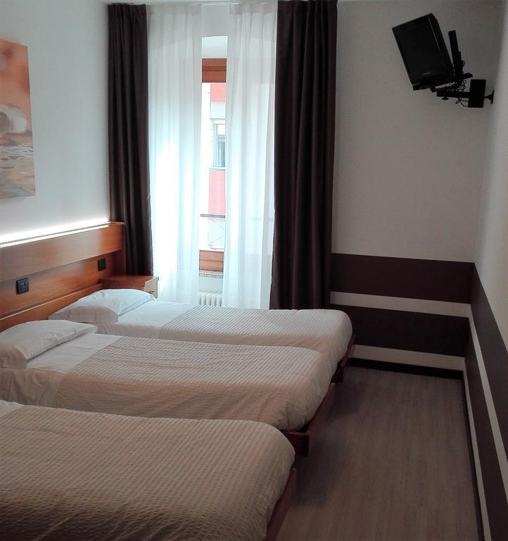 מורי Albergo Ristorante Da Neni מראה חיצוני תמונה