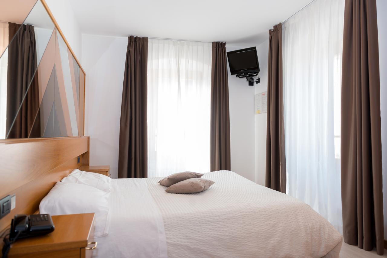 מורי Albergo Ristorante Da Neni מראה חיצוני תמונה
